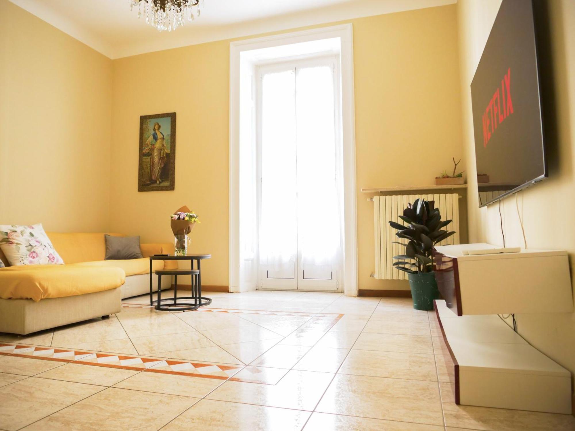 Wonderful Downtown Apartment-Hd Netflix, King-Size Bed, Two Minutes' Walk From Metro Milano Eksteriør bilde